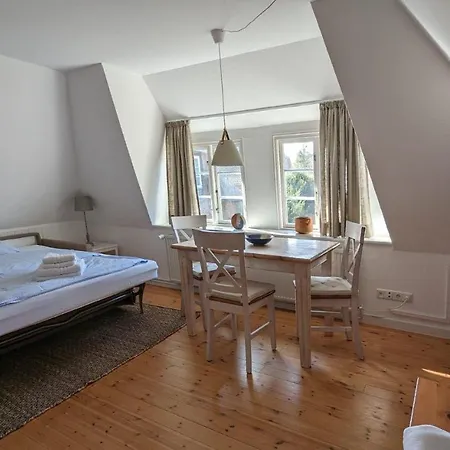 Haus-neue-liebe-wohnung-3-seegras *